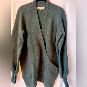 LOFT hunter green sweater. Size small.